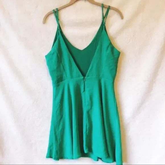 Glamour Green Backless Skater Dress - Picture 3 of 8
